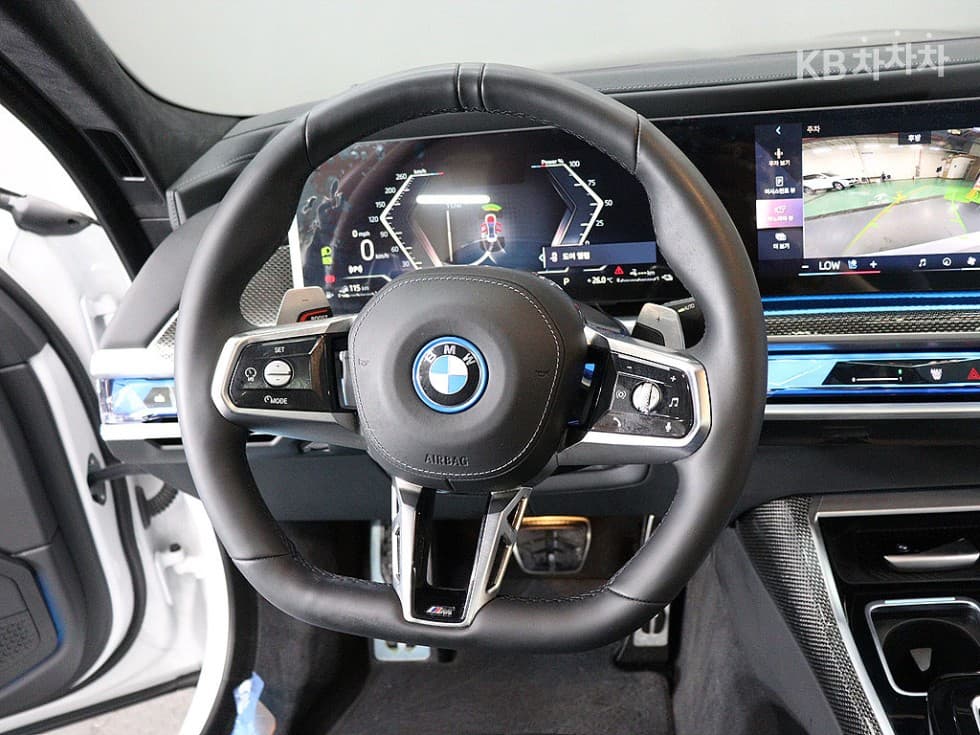 (315조1863)BMW 7시리즈(G70)750e xDrive M Sport Executive - 14