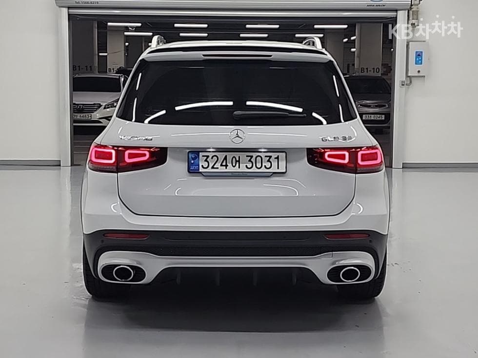 Mercedes-Benz GLB(X247)M-AMG GLB 35 4Matic - 3