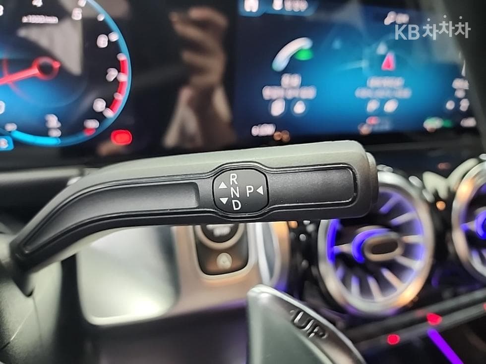 Mercedes-Benz GLB(X247)M-AMG GLB 35 4Matic - 8