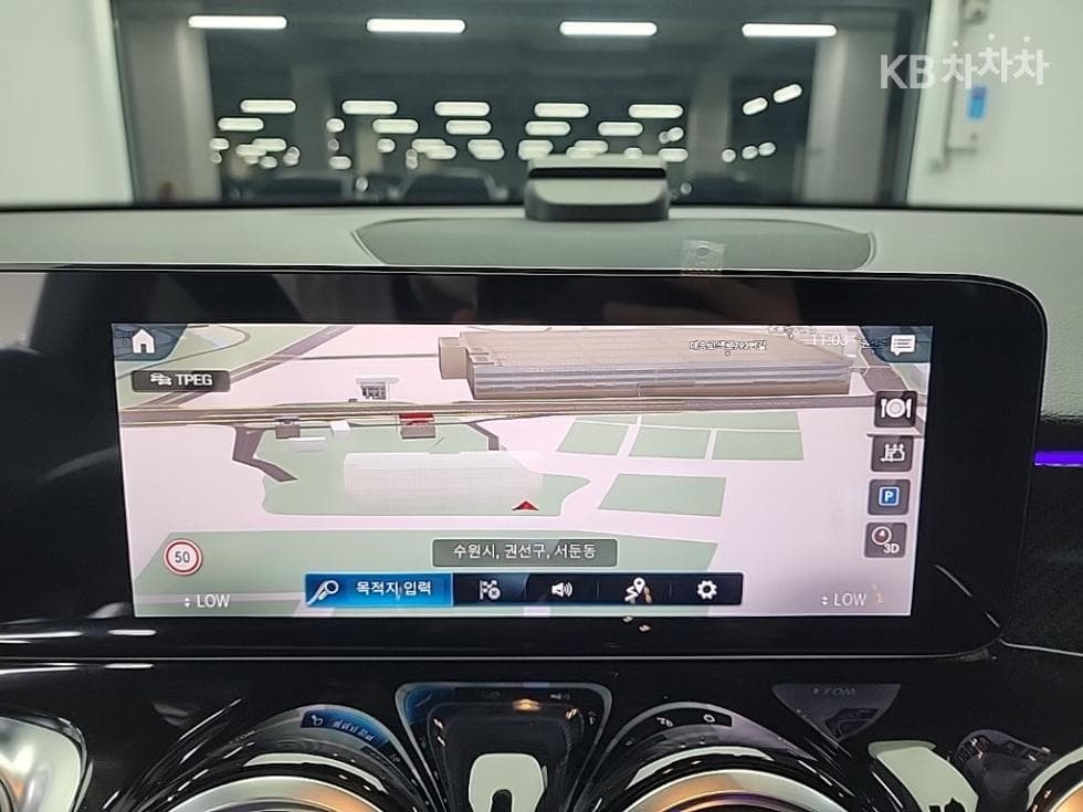 Mercedes-Benz GLB(X247)M-AMG GLB 35 4Matic - 14