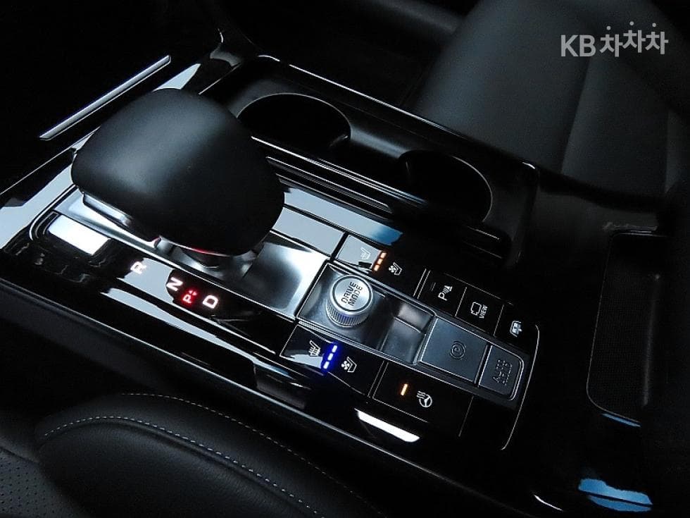 Kia K7 Premiere3.0 GDi Noblesse - 9