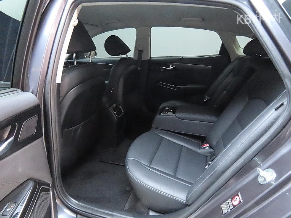 Kia K7 Premiere3.0 GDi Noblesse - 11