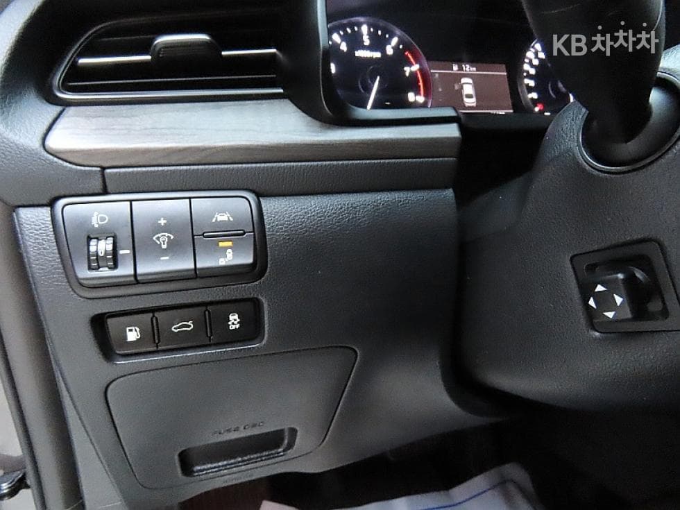 Kia K7 Premiere3.0 GDi Noblesse - 12
