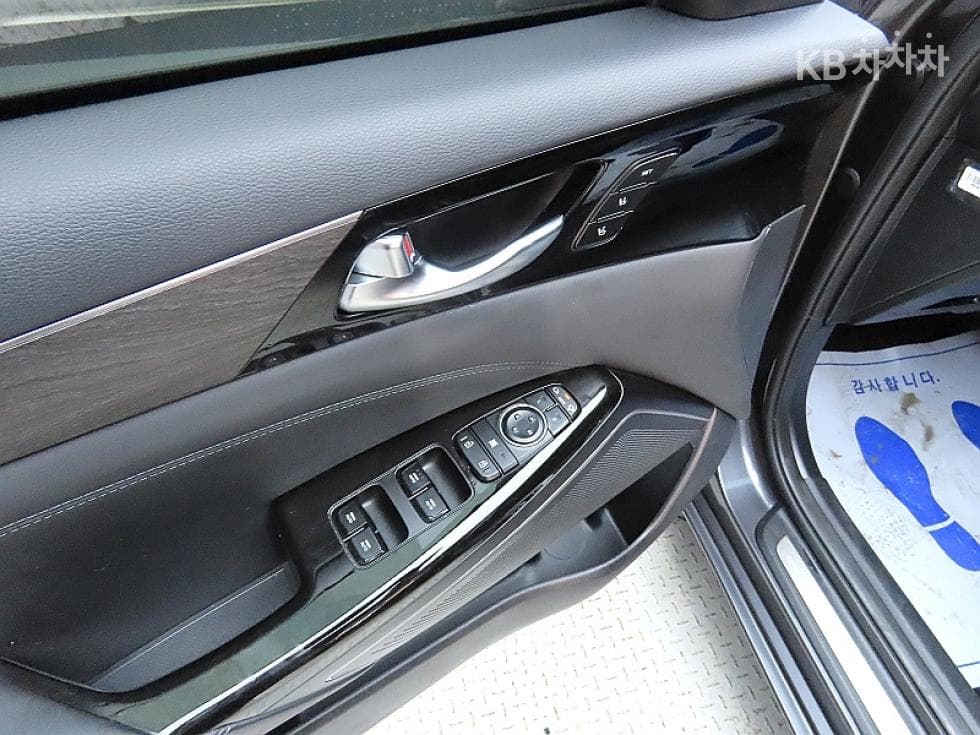 Kia K7 Premiere3.0 GDi Noblesse - 13
