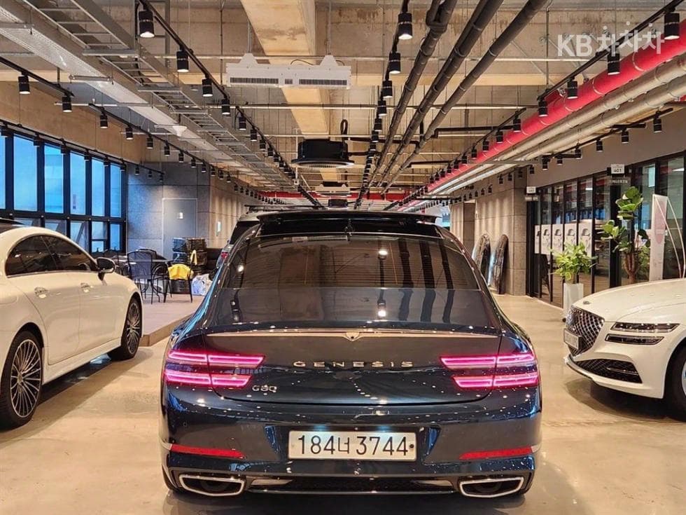 Дженезис G80(RG3)2.5 Турбо Бензин Директ Инжекция 2WD - 3