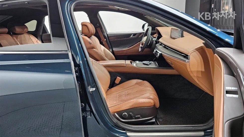 Дженезис G80(RG3)2.5 Турбо Бензин Директ Инжекция 2WD - 10