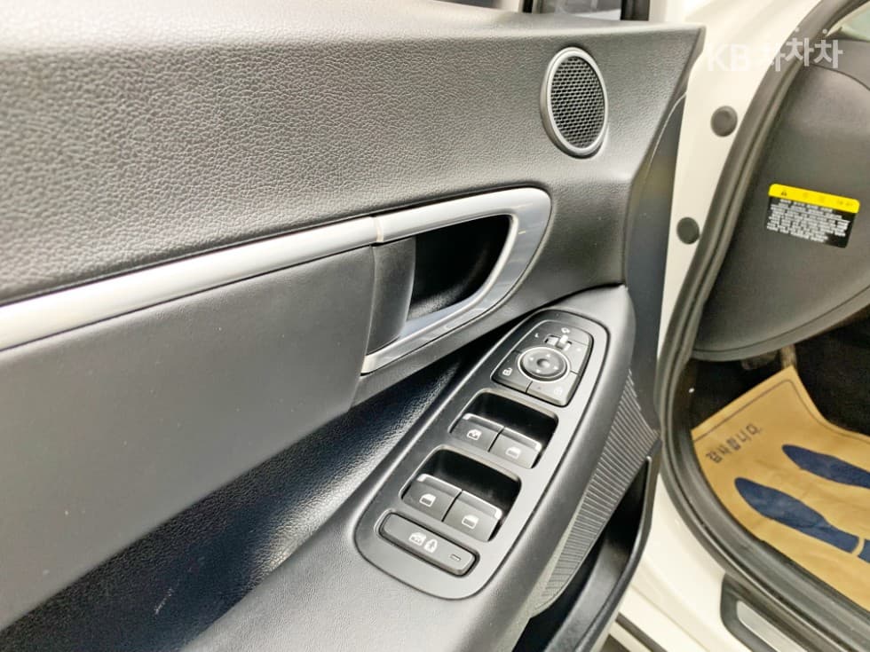 Хюндай Соната (DN8)2.0 Premium - 18