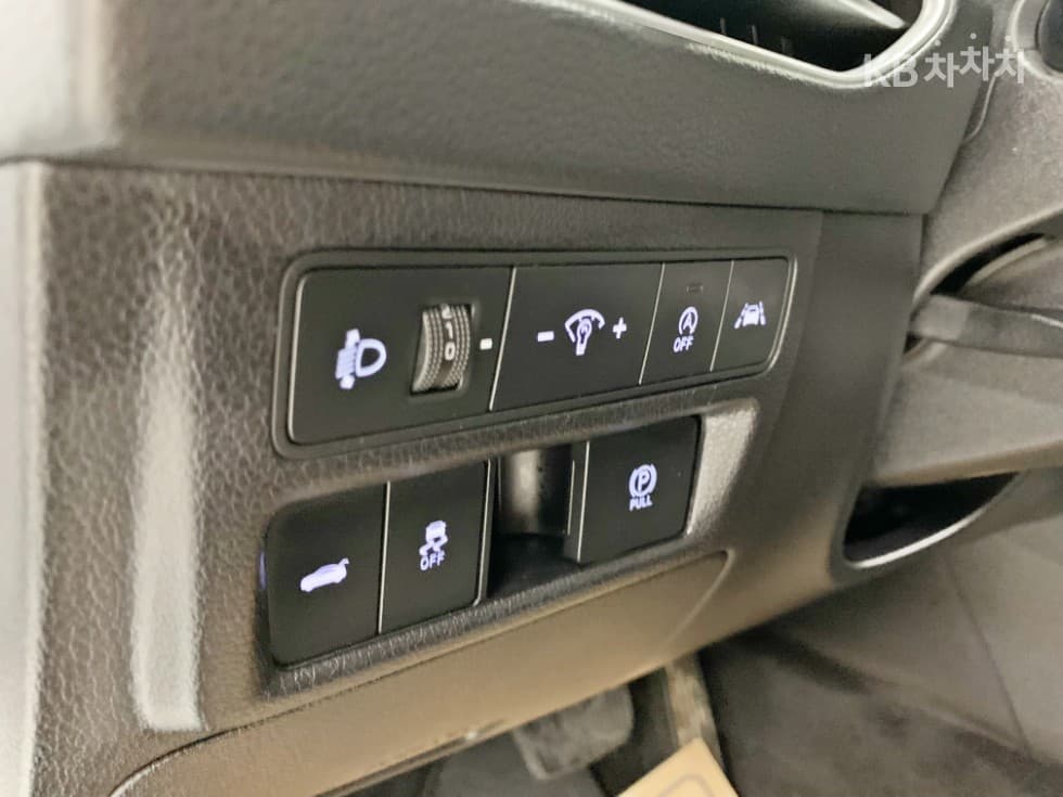 Хюндай Соната (DN8)2.0 Premium - 19