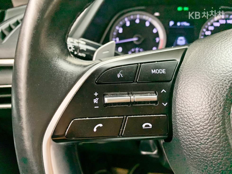 Хюндай Соната (DN8)2.0 Premium - 24