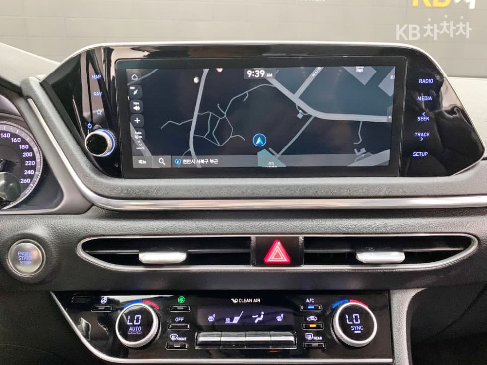 Хюндай Соната (DN8)2.0 Premium - 13