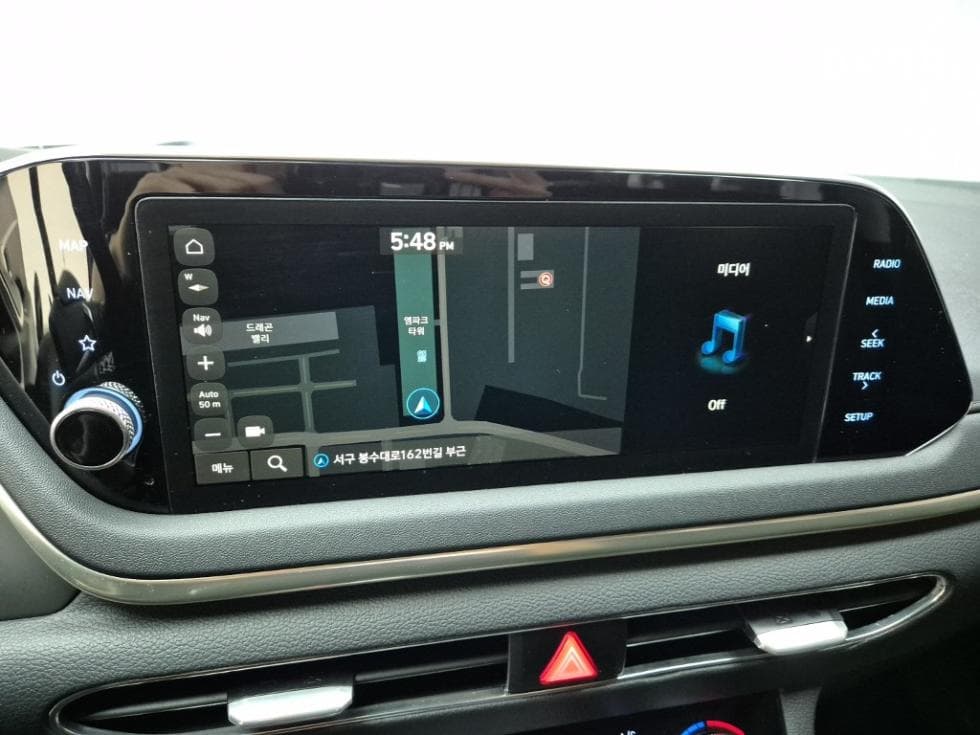 Hyundai Sonata Hybrid (DN8)2.0 Hybrid Premium 패밀리 - 13