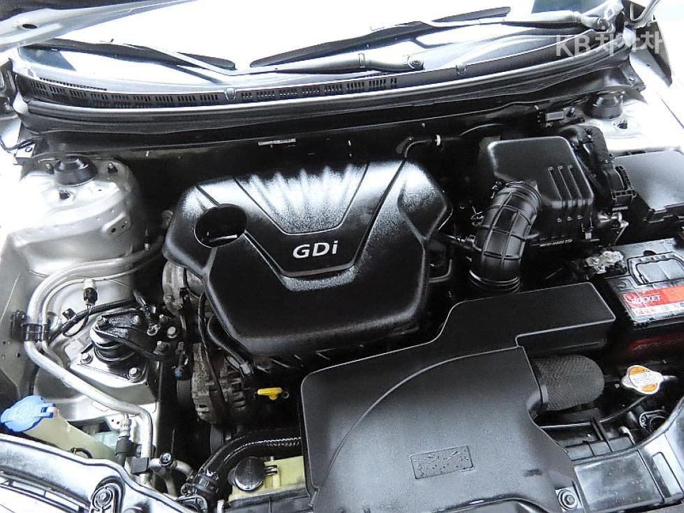 Kia Forte1.6 GDI Luxury - 7