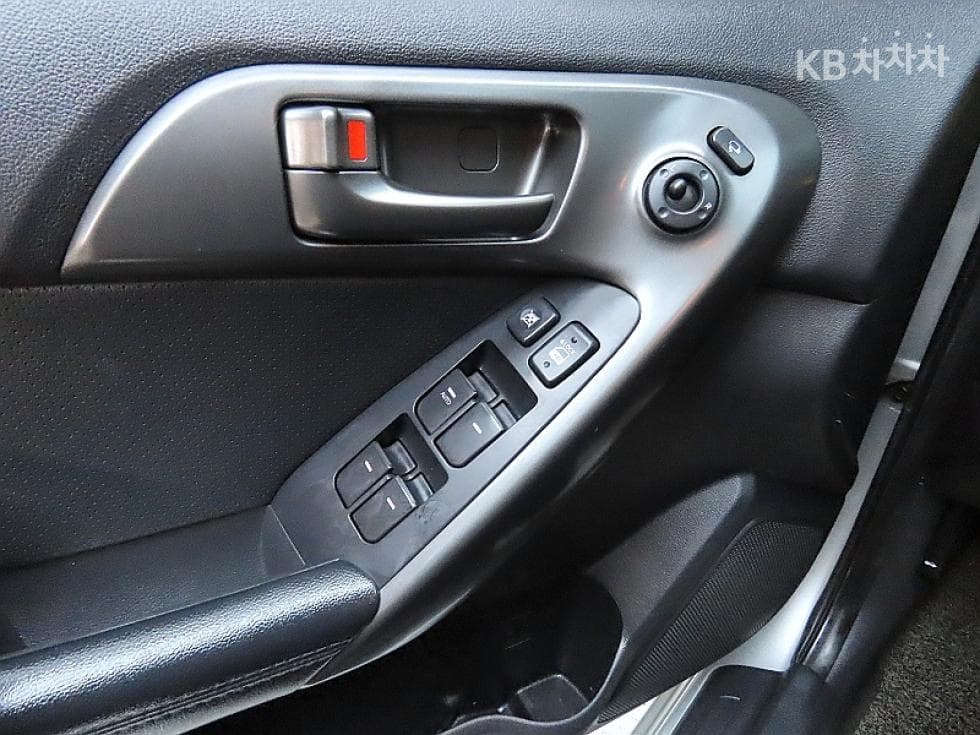 Kia Forte1.6 GDI Luxury - 12