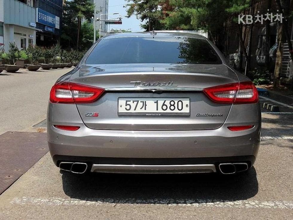 마세라티 콰트로Forte3.0 V6 그란루쏘 - 3