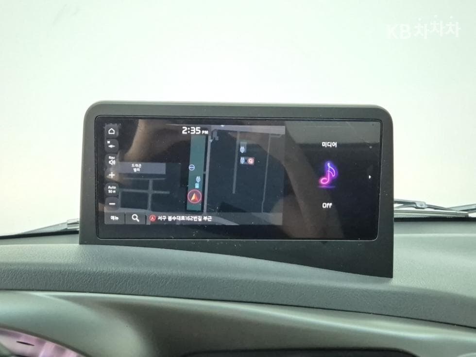 Киа The New (фейслифт) Бонго 3 (лек) EVBox Truck 1 тон 저상형 Королевска кабина Удължено междуосие Стандартен - 11