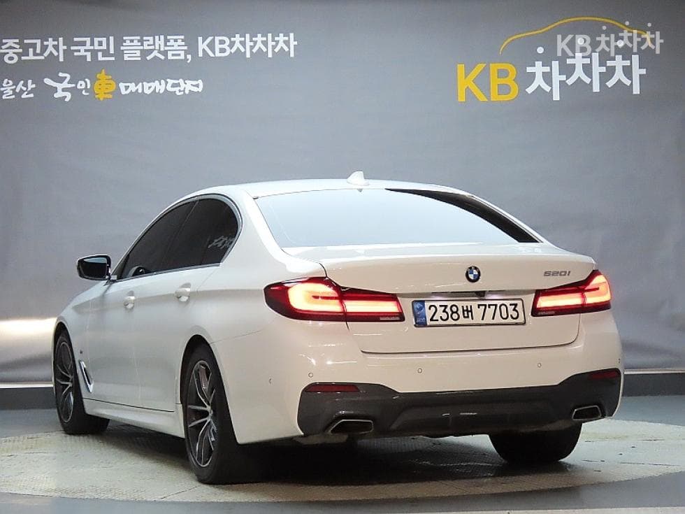 BMW 올Нов5 Серия (G30)520i M Sport - 4