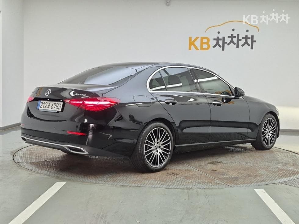 Mercedes-Benz C-Клас 6세대(W206)C300 4Matic Avantgarde - 4