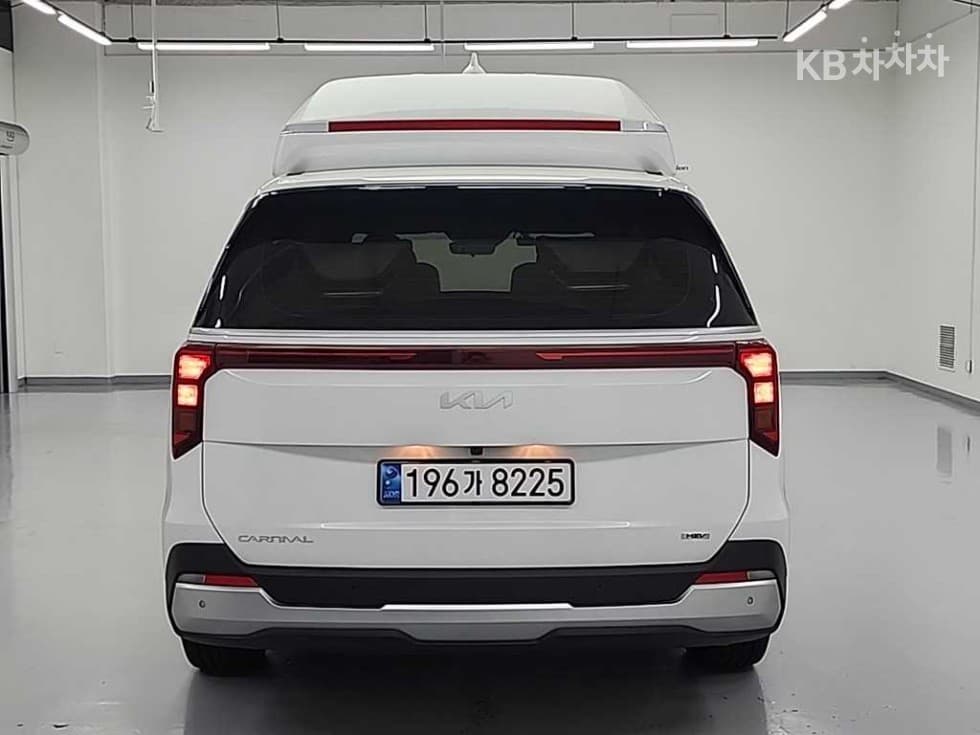 Киа The New (фейслифт) Канивал Хибрид 4-то поколениеВисок Лимузин (Канивал) 1.6 HEV 9-местен Signature - 3