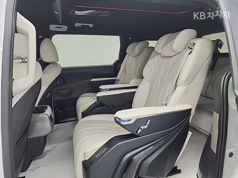 Киа The New (фейслифт) Канивал Хибрид 4-то поколениеВисок Лимузин (Канивал) 1.6 HEV 9-местен Signature - 12