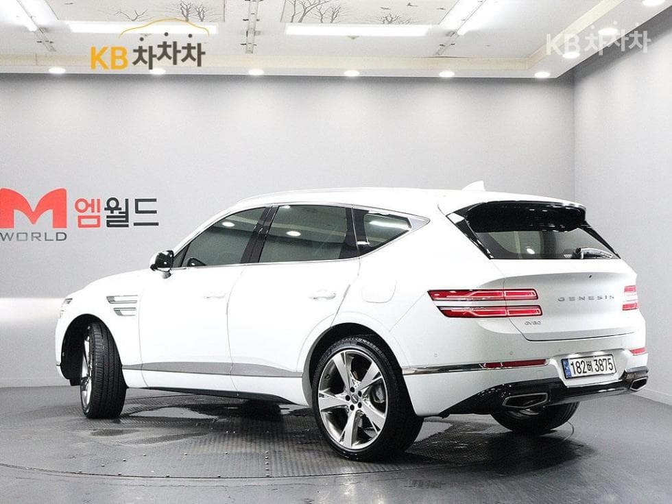 Genesis GV80 2.5 Turbo Gasoline AWD - Image 4