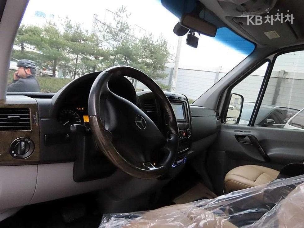 Mercedes-Benz 스프린터3.0 Diesel Luxury - 8