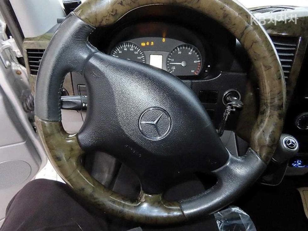 Mercedes-Benz 스프린터3.0 Diesel Luxury - 9