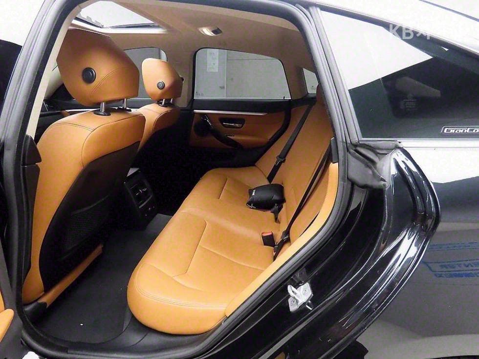 BMW 4시리즈 (F32)420i 그란Купе Лукс 라Местен F36 - 6