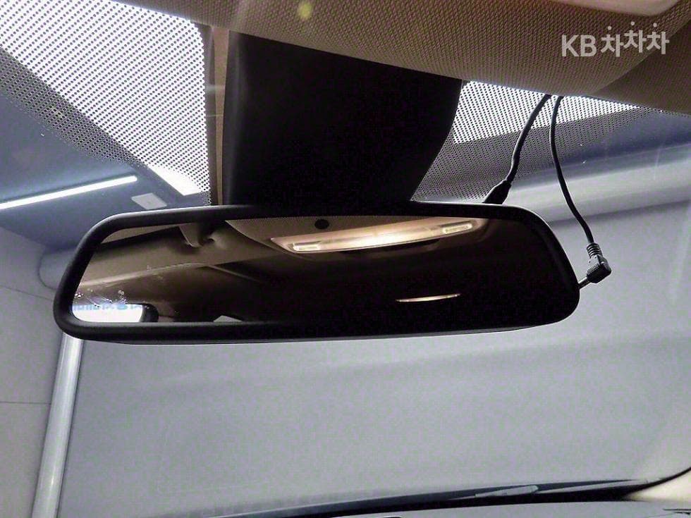 BMW 4시리즈 (F32)420i 그란Купе Лукс 라Местен F36 - 16