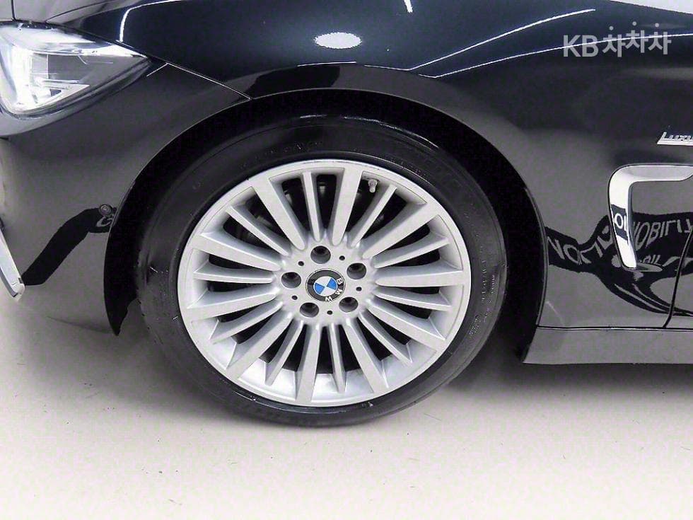 BMW 4시리즈 (F32)420i 그란Купе Лукс 라Местен F36 - 20