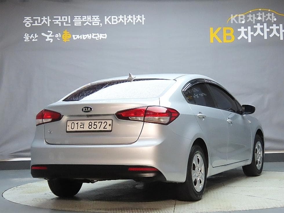 Киа The New (фейслифт) K31.6 Бензин Deluxe - 2