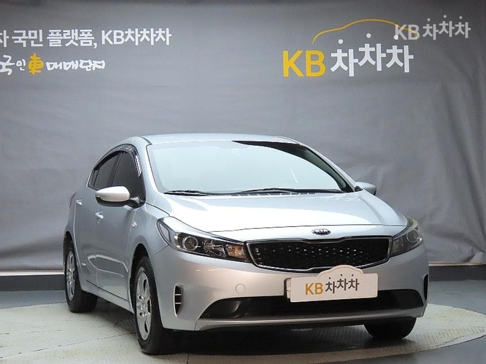 Киа The New (фейслифт) K31.6 Бензин Deluxe - 3