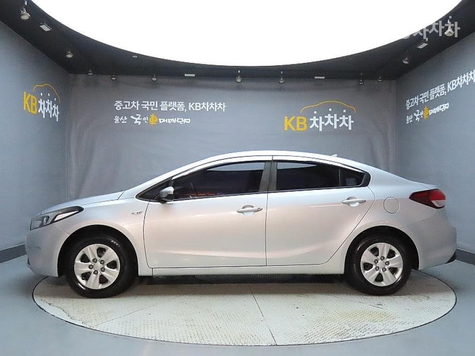Киа The New (фейслифт) K31.6 Бензин Deluxe - 5