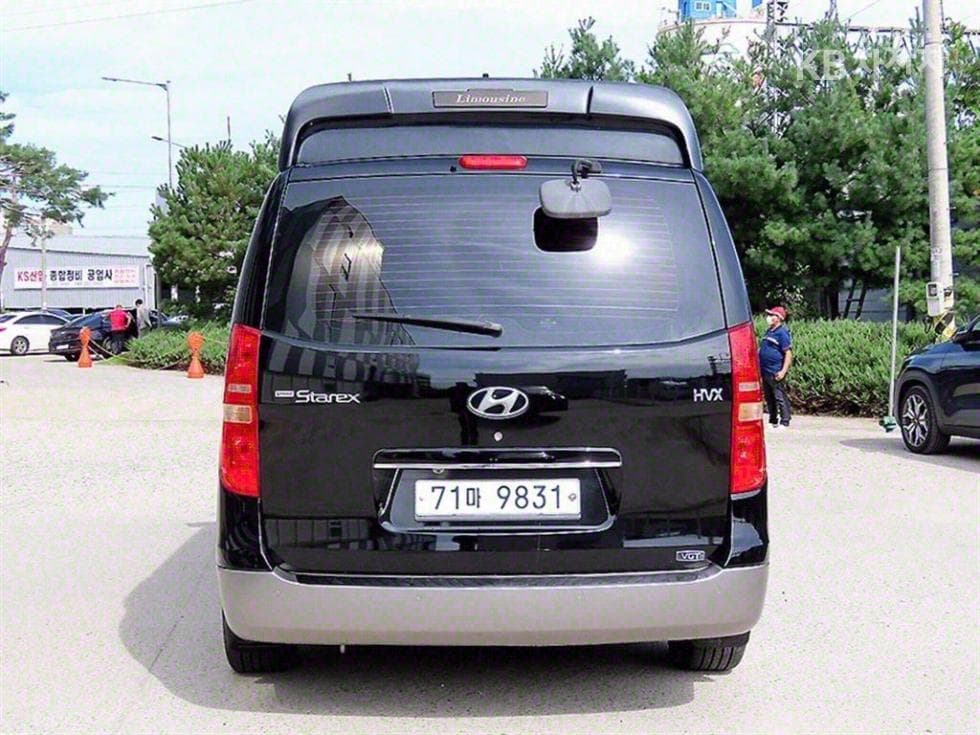 Хюндай Гранд Старекс11-местен Лимузин Модерн Специал - 4