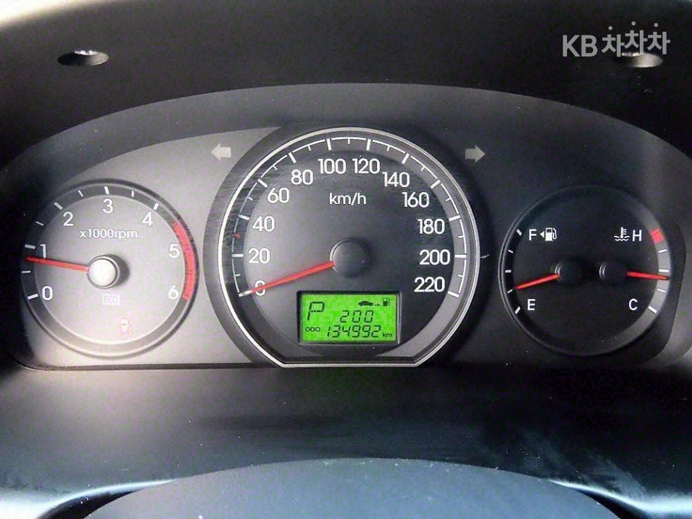 Хюндай Гранд Старекс11-местен Лимузин Модерн Специал - 10