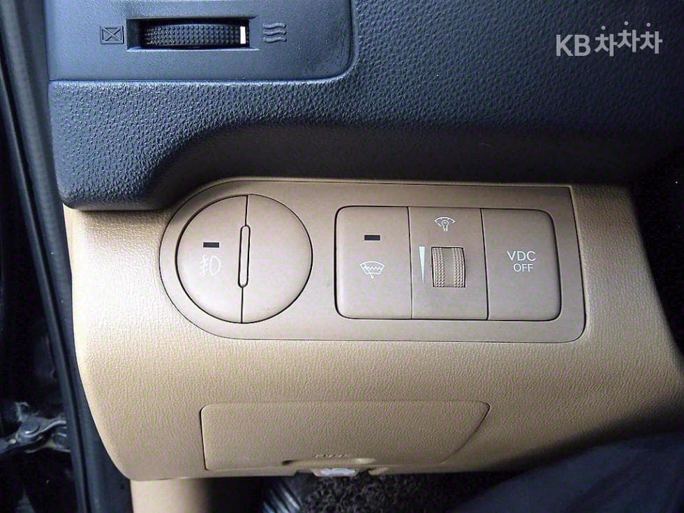 Хюндай Гранд Старекс11-местен Лимузин Модерн Специал - 12