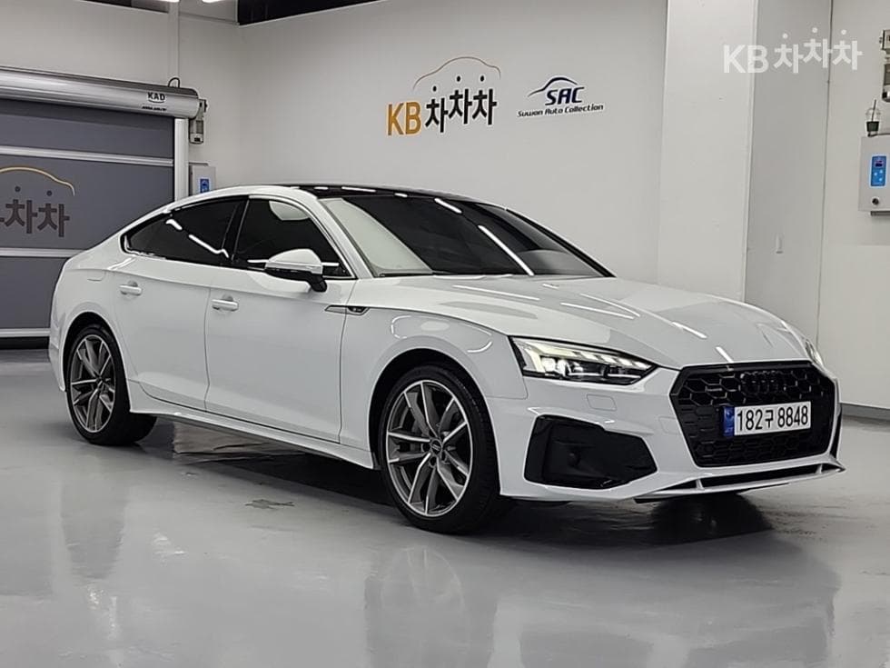 Audi A5(8W6)45 TFSI Quattro Sportback Premium - 4