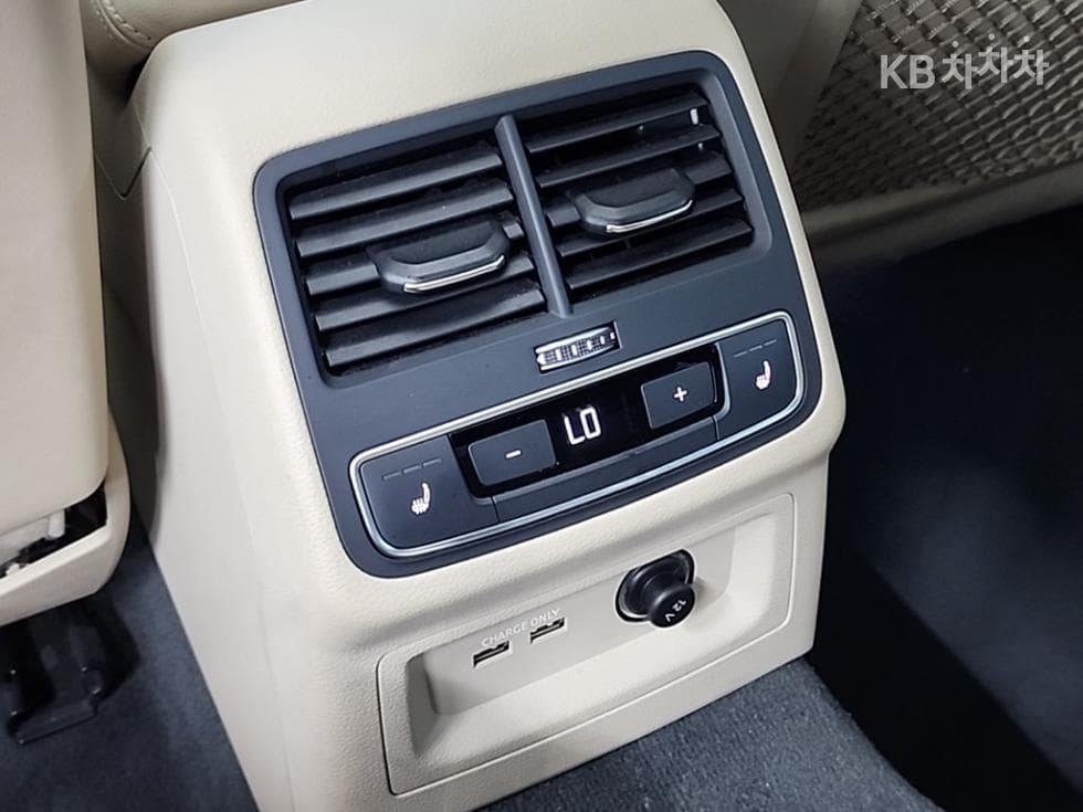 Audi A5(8W6)45 TFSI Quattro Sportback Premium - 13