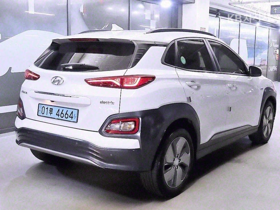 Hyundai Kona Electric Modern - Image 4