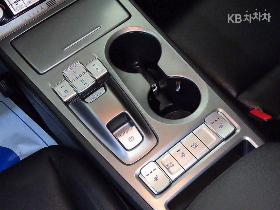 (01L4664)Hyundai Kona ElectricModern - 12