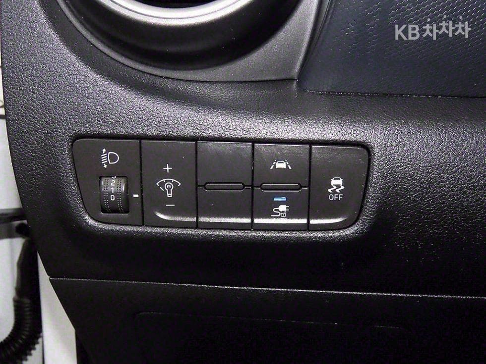 (01L4664)Hyundai Kona ElectricModern - 14