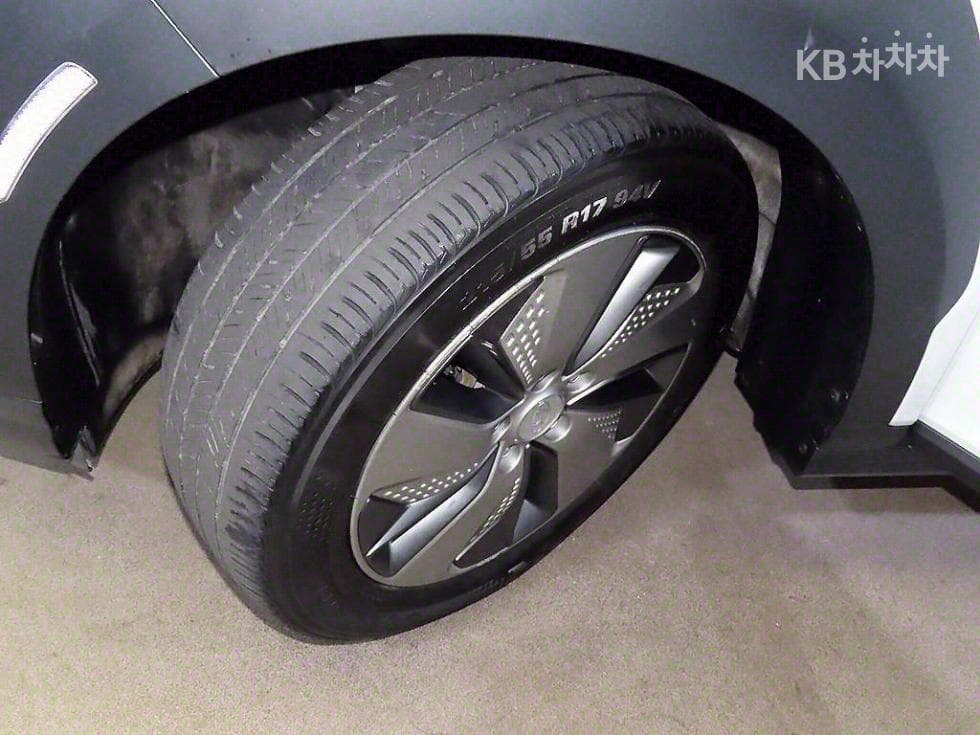 (01L4664)Hyundai Kona ElectricModern - 19