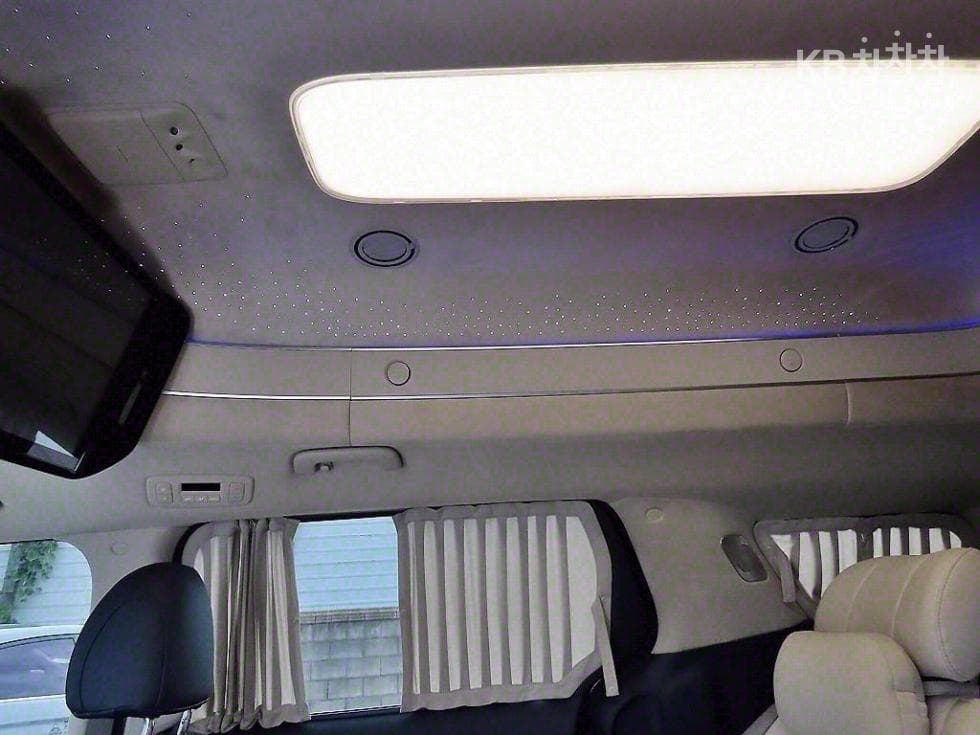 Киа Канивал 4-то поколениеВисок Лимузин (Канивал) G3.5 GDI 9-местен Signature - 15