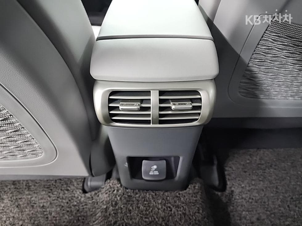 Hyundai NexoPremium - 13