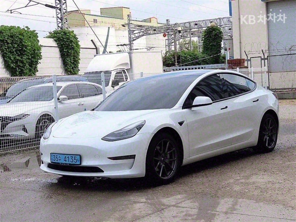 테슬라 Model 3Long Range - 2