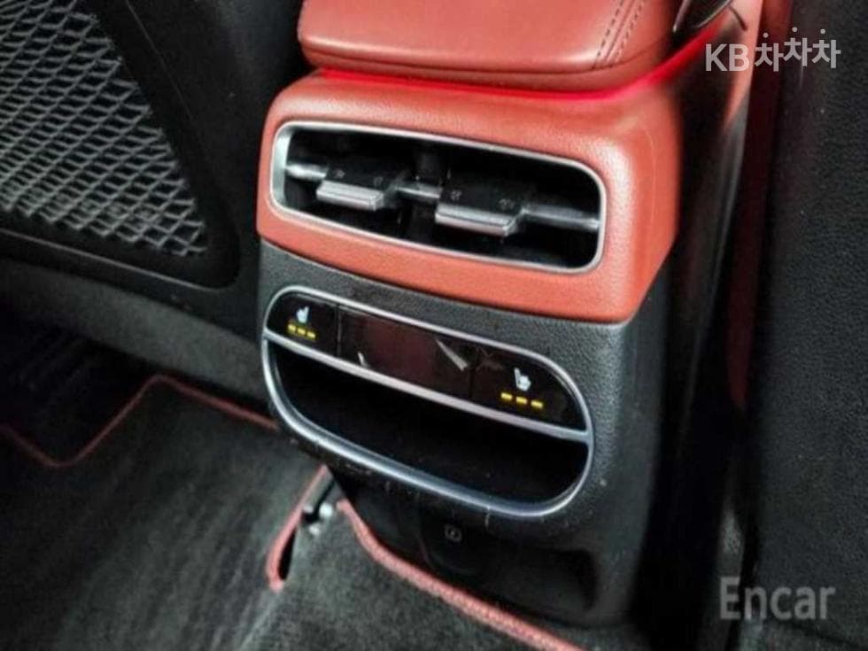 Дженезис GV70Бензин 2.5T 2WD - 14