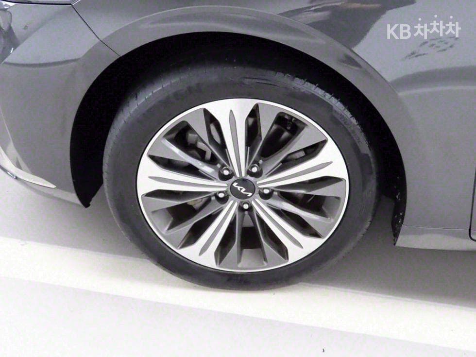 Киа K83.5 LPG Рент-а-кар Престиж - 19