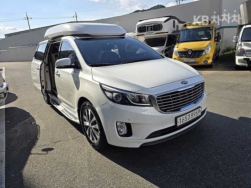 Киа All New Канивал11-местен 2.2 Дизел Висок Лимузин (Канивал) Престиж - 3