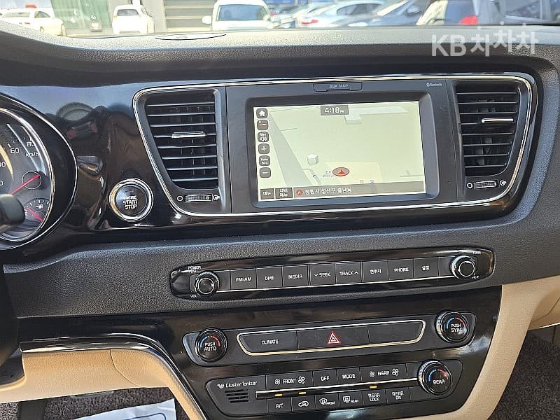 Киа All New Канивал11-местен 2.2 Дизел Висок Лимузин (Канивал) Престиж - 9