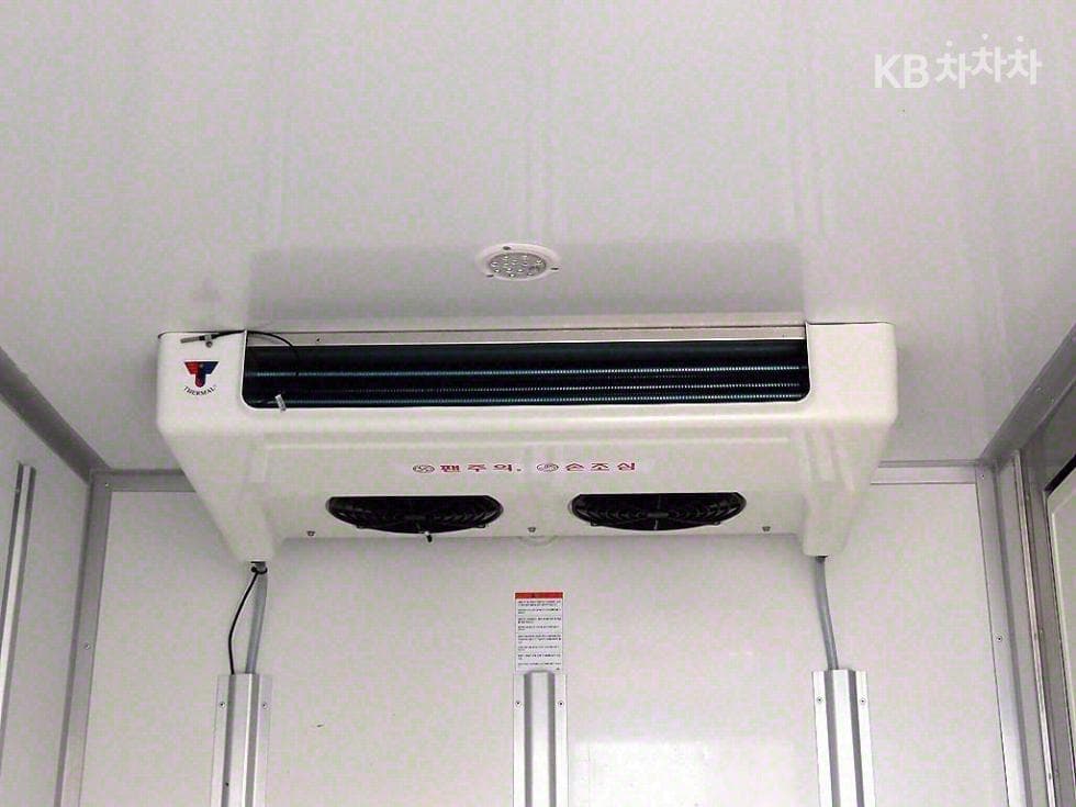 Hyundai Porter 2Extra Long Super Cab 냉동Top (Cargo)차 Style - 6