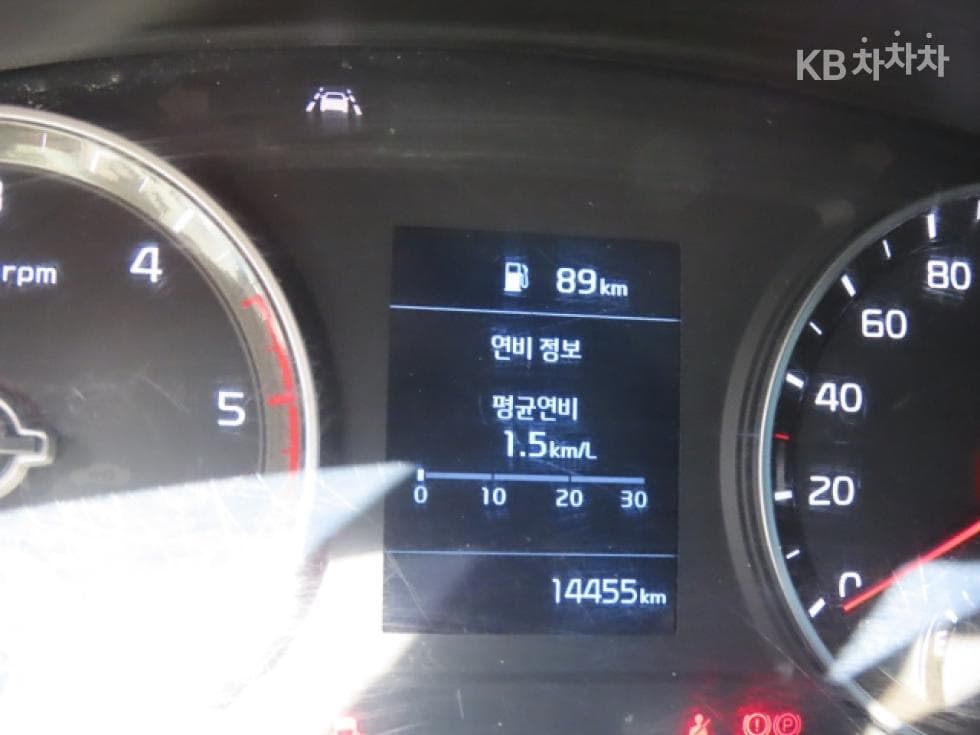 Киа The New (фейслифт) Бонго 3 (лек)Box Truck 1.2Тон Plus형 Королевска кабина Удължено междуосие GL - 9